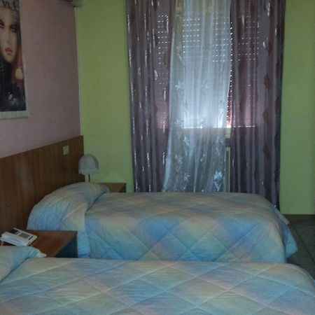 Hotel Stazione 파라티코 외부 사진